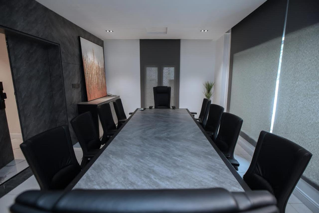 Knightsbridge Hotel & Suites Αμπούζα Εξωτερικό φωτογραφία