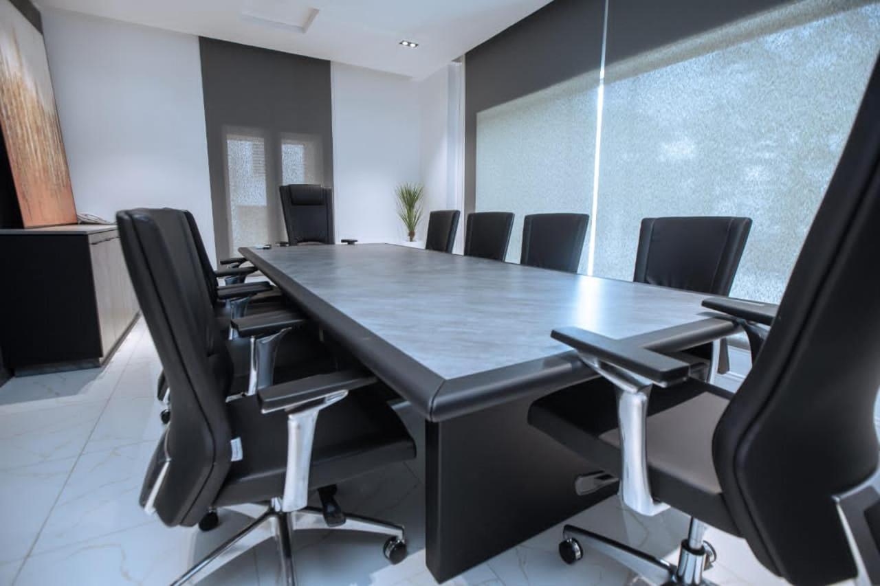 Knightsbridge Hotel & Suites Αμπούζα Εξωτερικό φωτογραφία