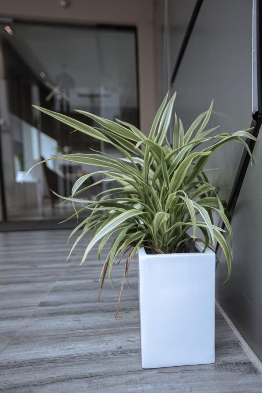 Knightsbridge Hotel & Suites Αμπούζα Εξωτερικό φωτογραφία